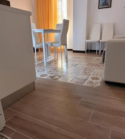 Housestation Suite-3